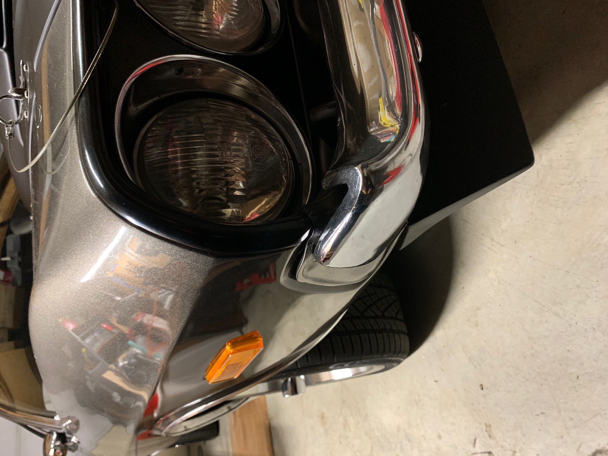 Headlight w Squirter.jpg